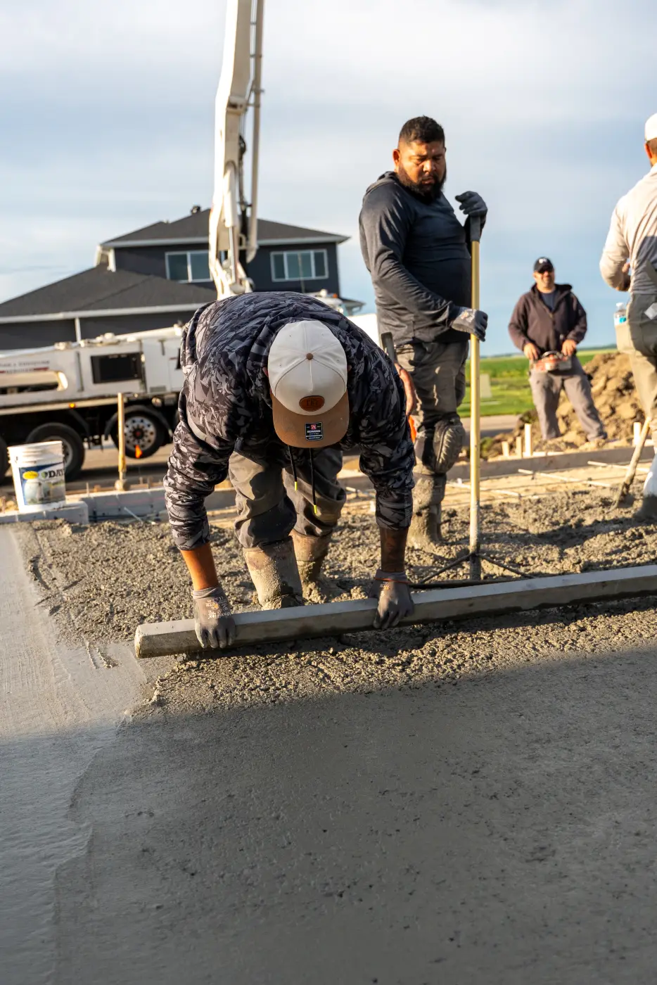 AdShark ad creative — Avery Construction 1
